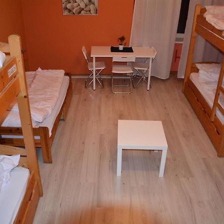 Margo Guest Rooms Krasków Exterior foto