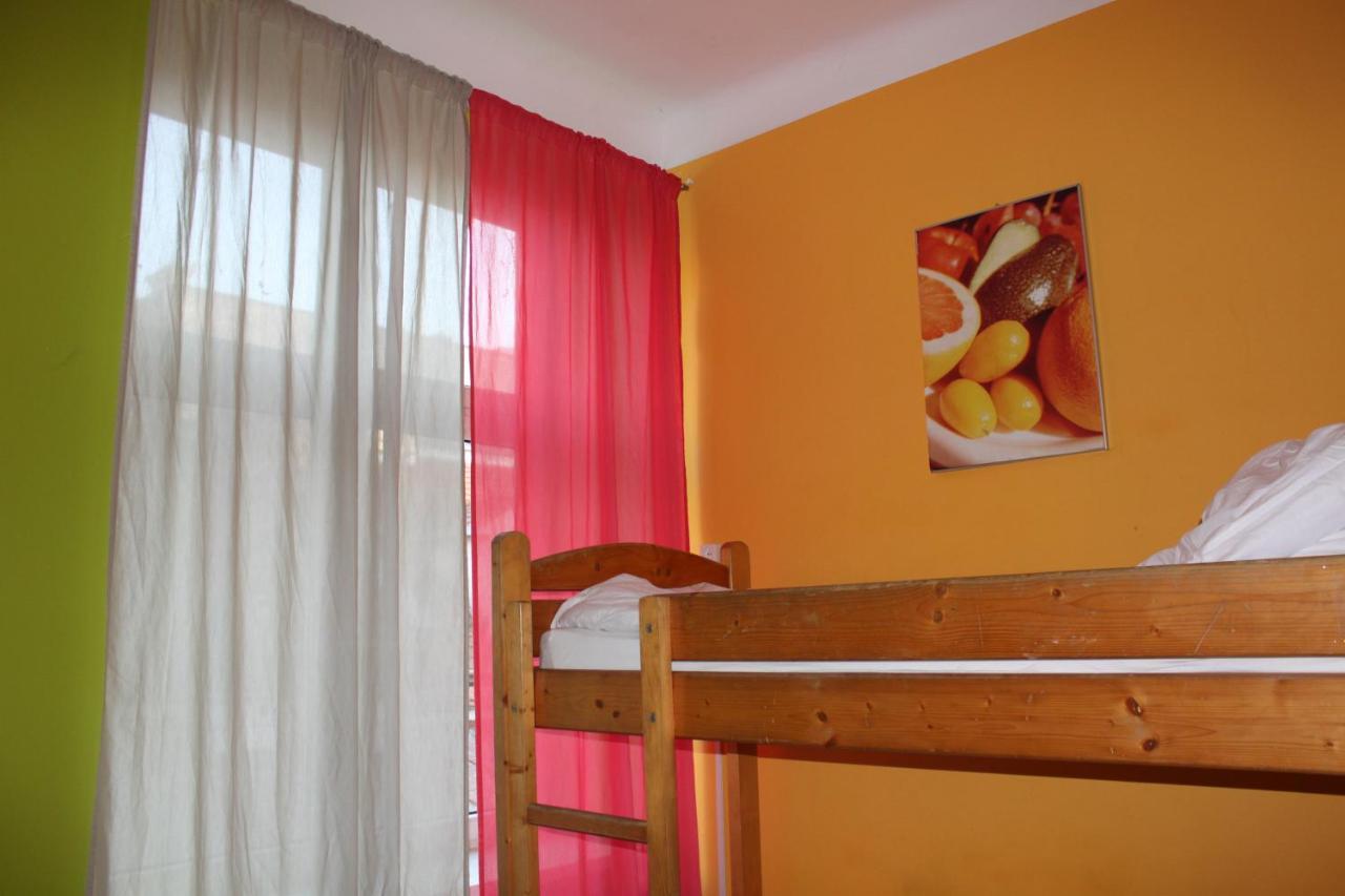Margo Guest Rooms Krasków Exterior foto