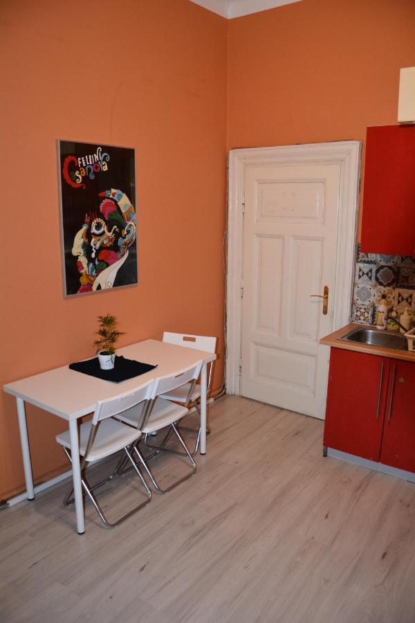 Margo Guest Rooms Krasków Exterior foto